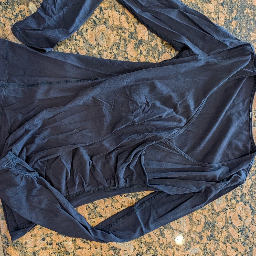 Lululemon Top - Picture 2 of 5